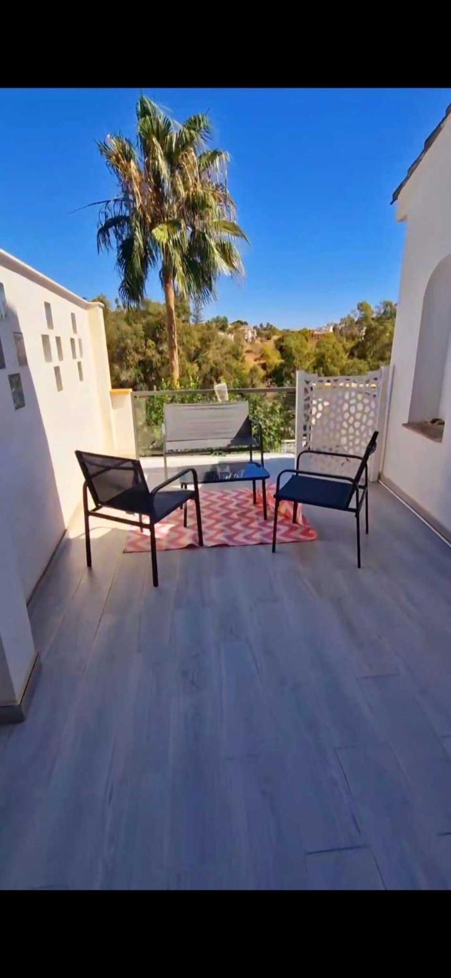 La Villa Escondida 1 Precioso Estudio Vista Al Mar Málaga Exterior foto